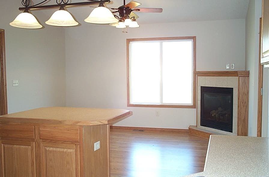 2920 N Rough Creek Rd - Photo 3 of 23