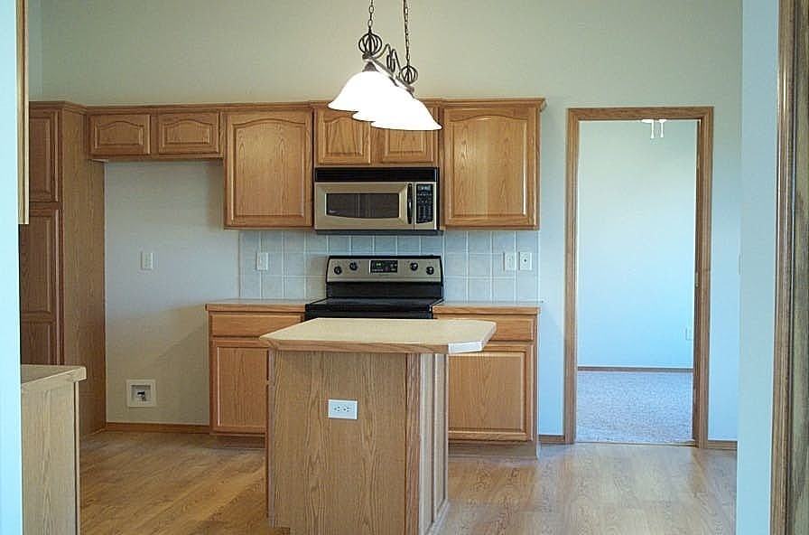 2920 N Rough Creek Rd - Photo 6 of 23