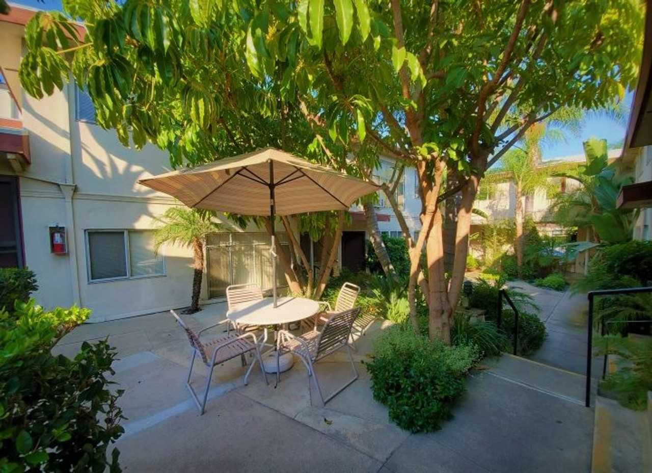 Fuller Apartments - Photo 4 of 5