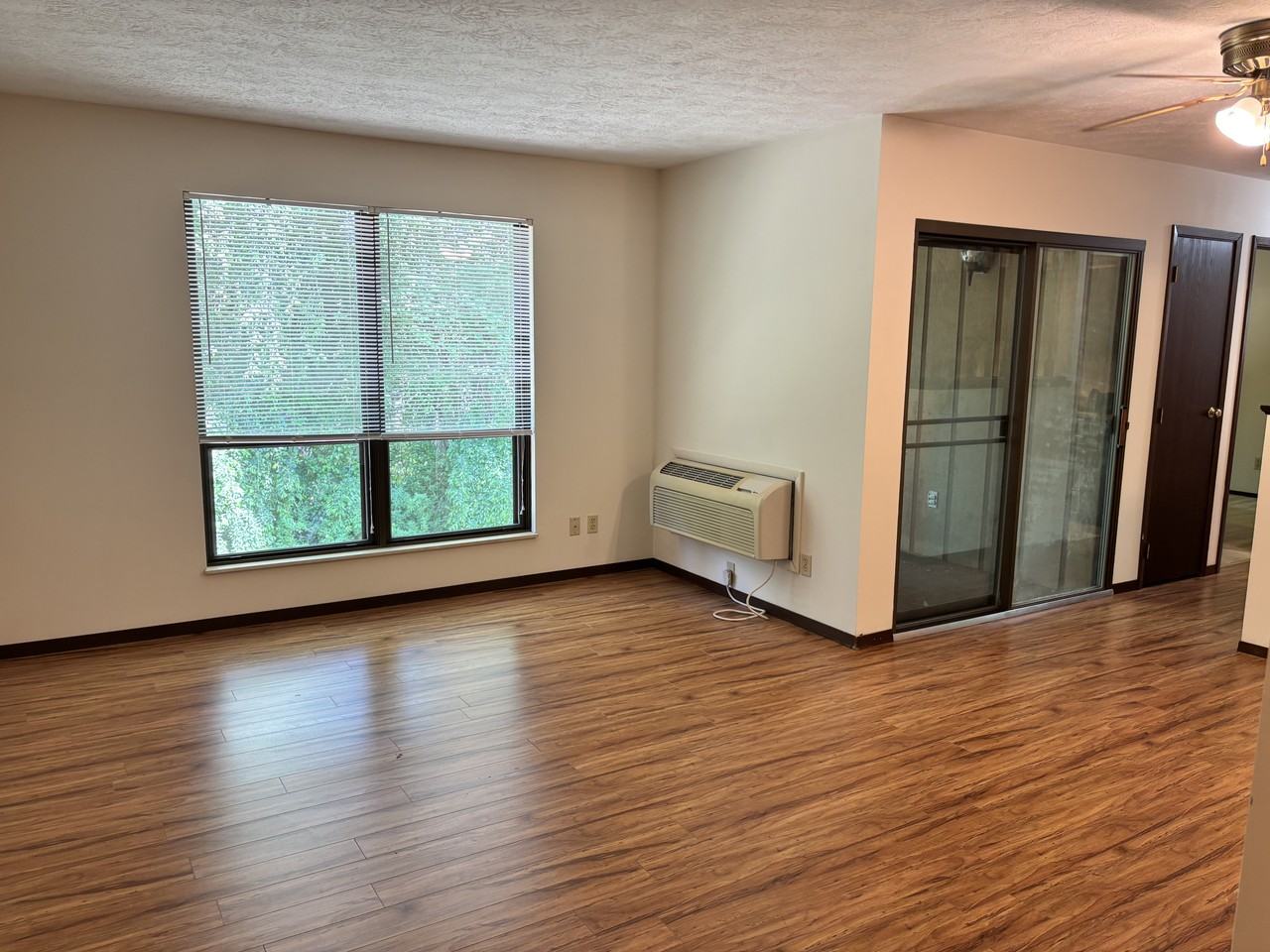 333 W Lake Ave #8A - Photo 4 of 10