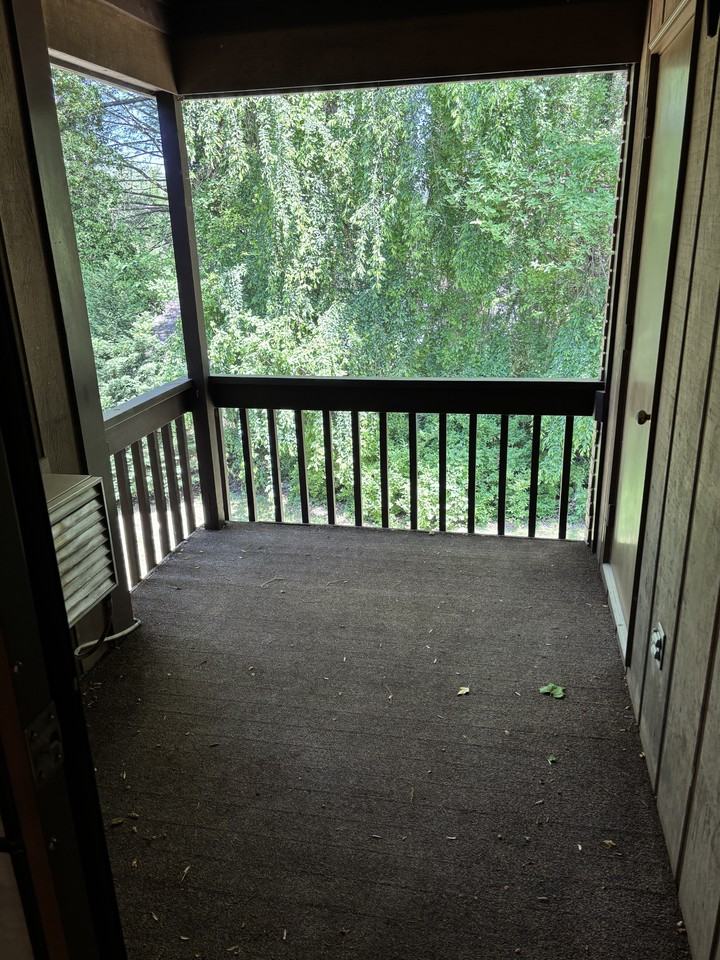 333 W Lake Ave #8A - Photo 5 of 10