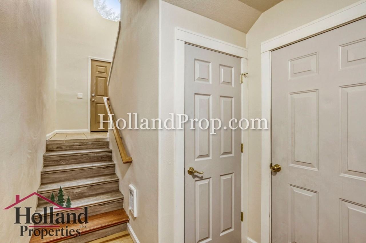 248 Nw Prescott Pl - Photo 4 of 22
