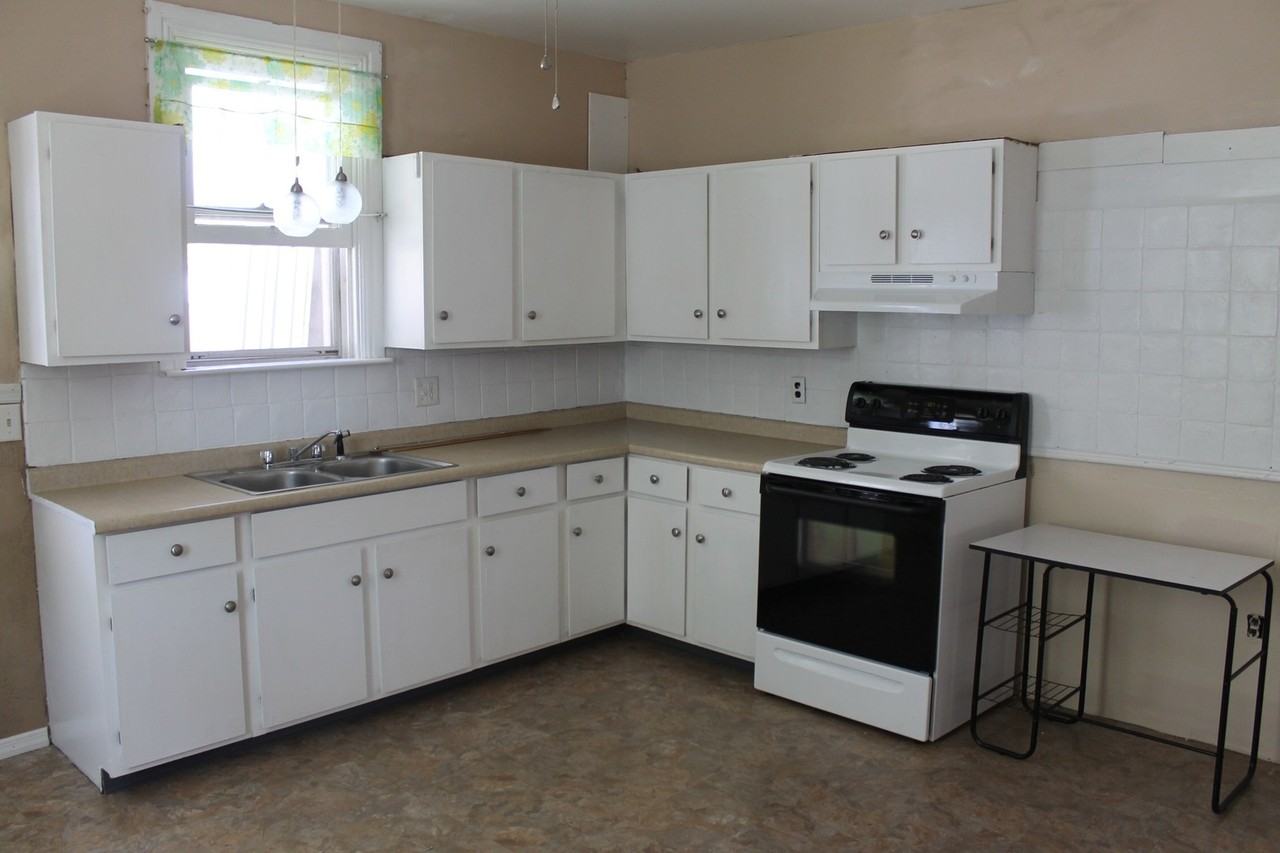 59 Church St - Photo 2 of 8