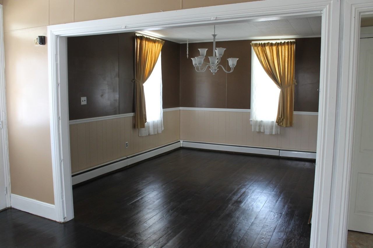 59 Church St - Photo 5 of 8