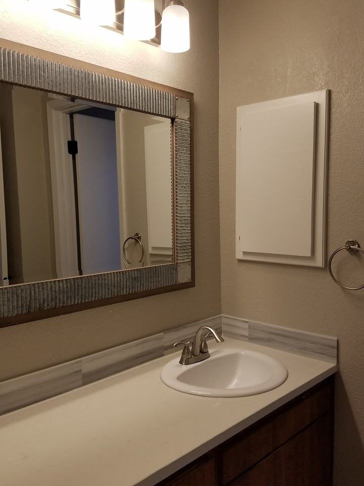 335 Harmony Ct - Photo 7 of 15