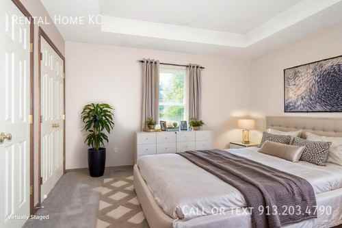 23505 W 73rd St - Photo 4 of 24