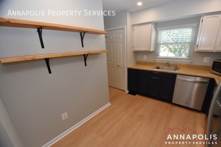 17 Mooring Point Ct - Photo 5 of 29