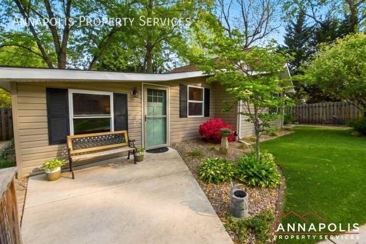 16 Elm Rd - Photo 2 of 27