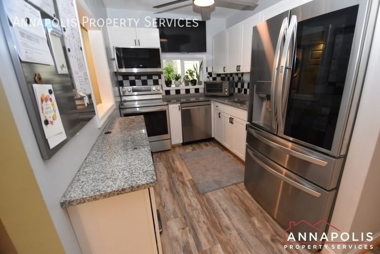 16 Elm Rd - Photo 6 of 27