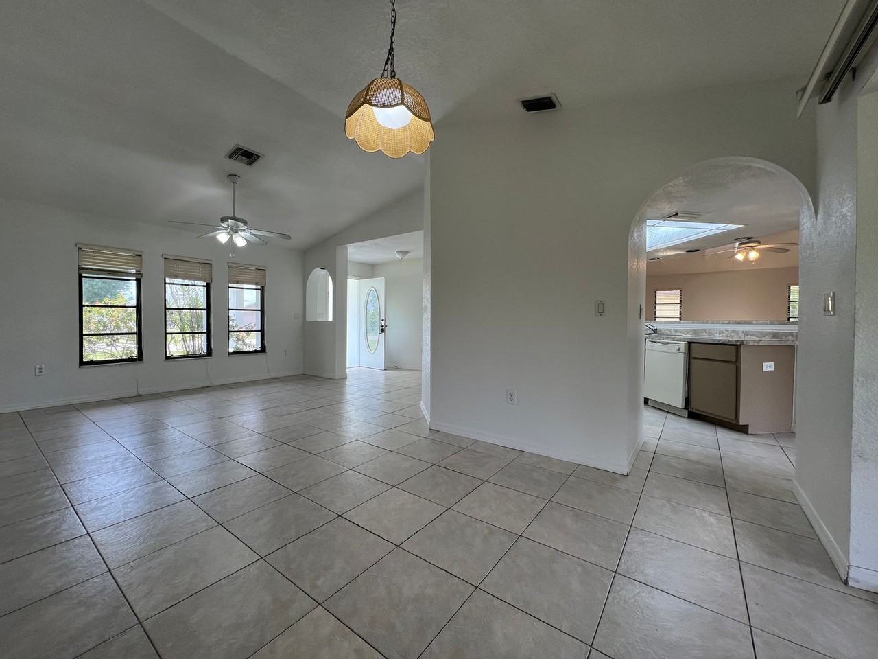 26416 Deep Creek Blvd - Photo 7 of 30