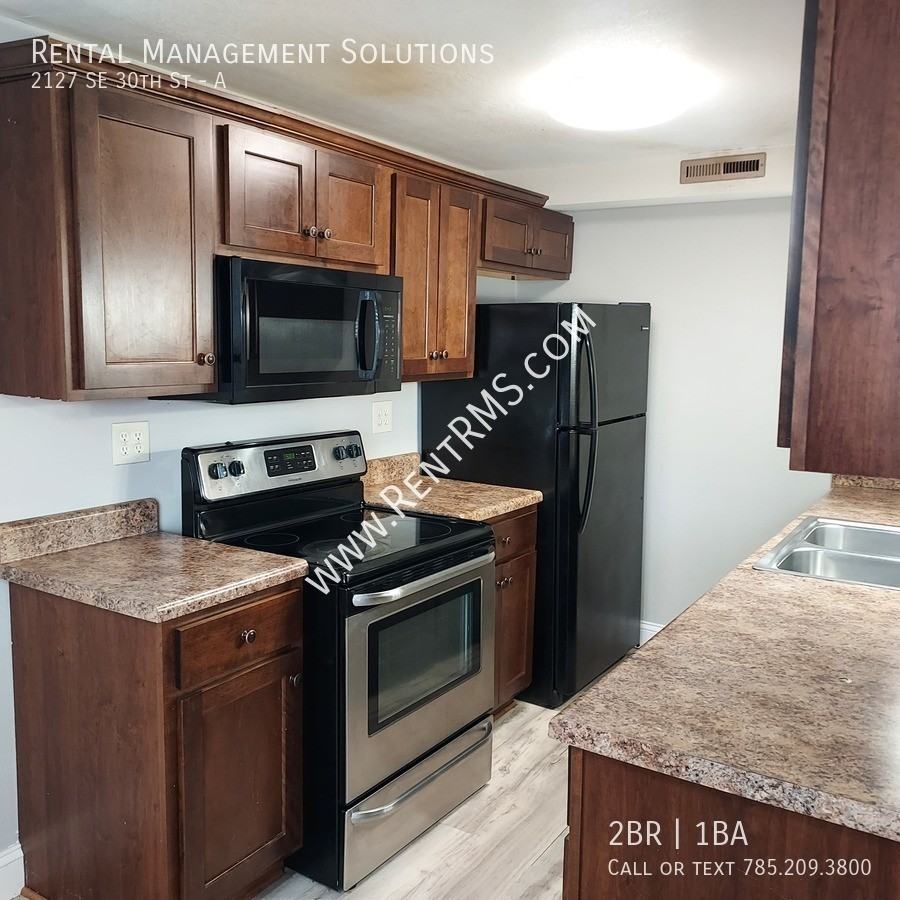 2127 Se 30th St #A - Photo 6 of 17