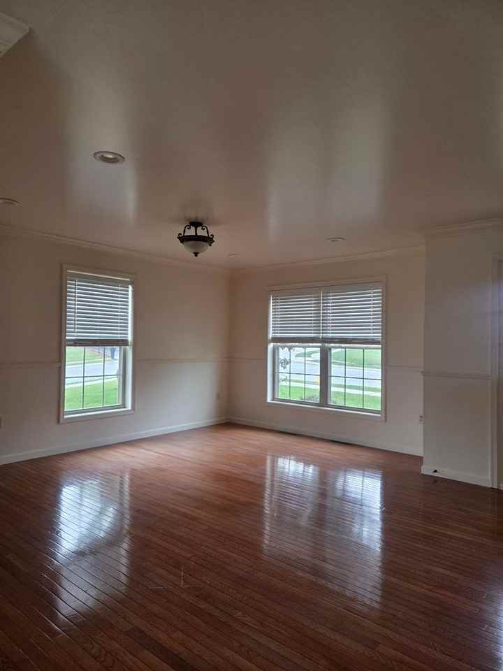 110 Smith Rd - Photo 4 of 20