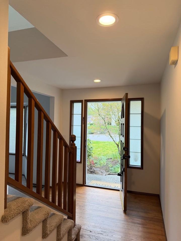 11110 55th Ave W - Photo 4 of 35