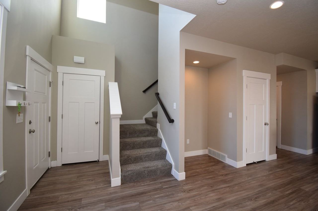 767 E Oakhampton Dr - Photo 4 of 34