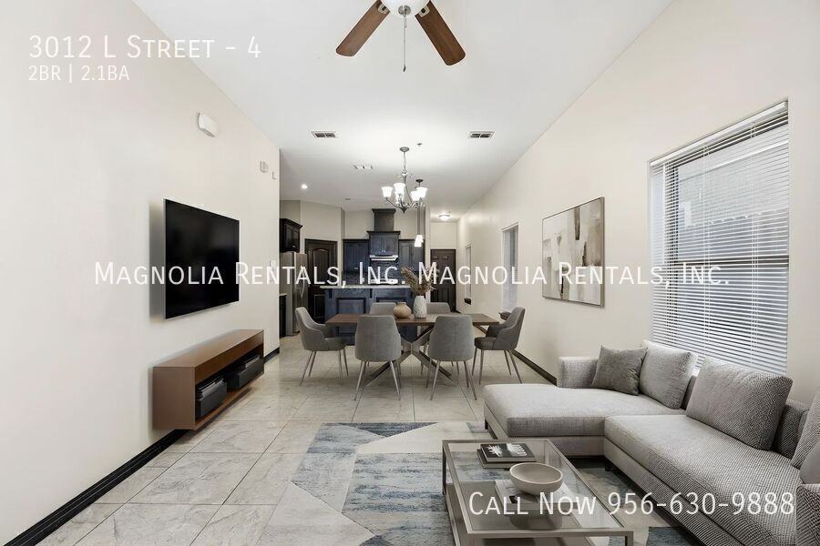 3012 S L St #4 - Photo 3 of 15
