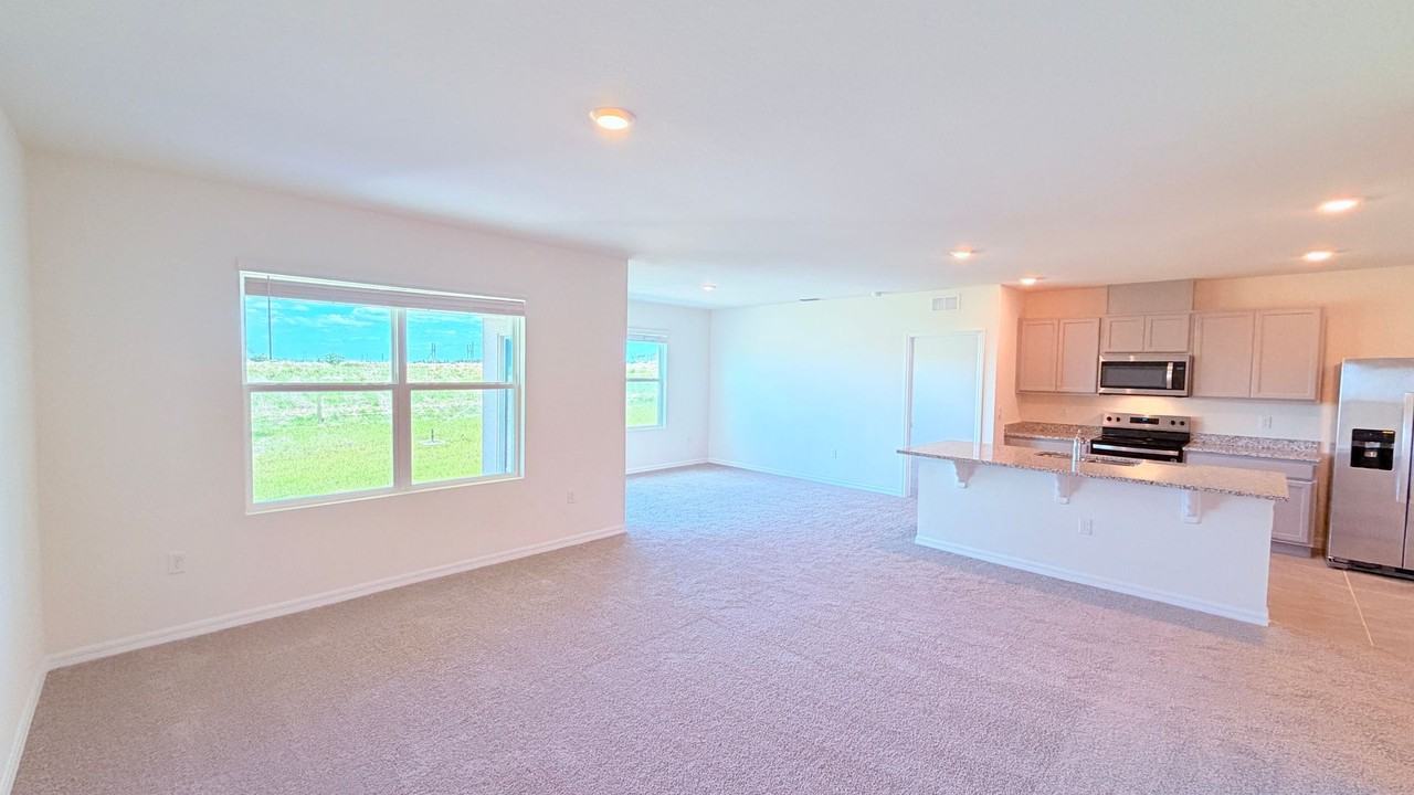 914 Princess Sabal Pt - Photo 2 of 34