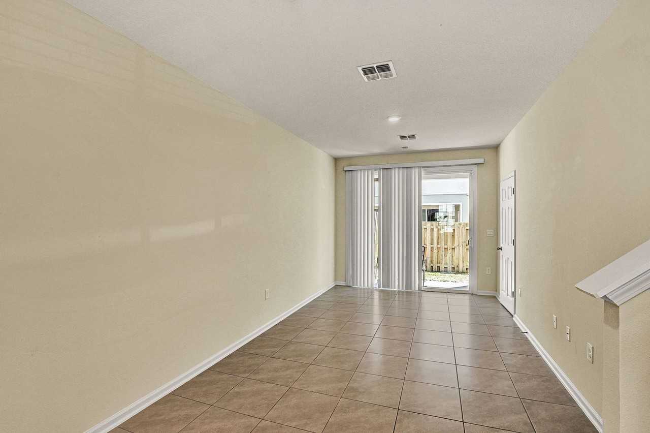 197 Whispering Brook Dr - Photo 6 of 16