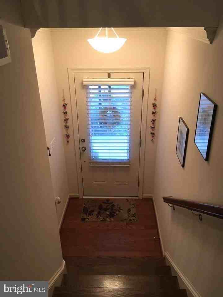 23337 Tradewind Dr - Photo 2 of 28