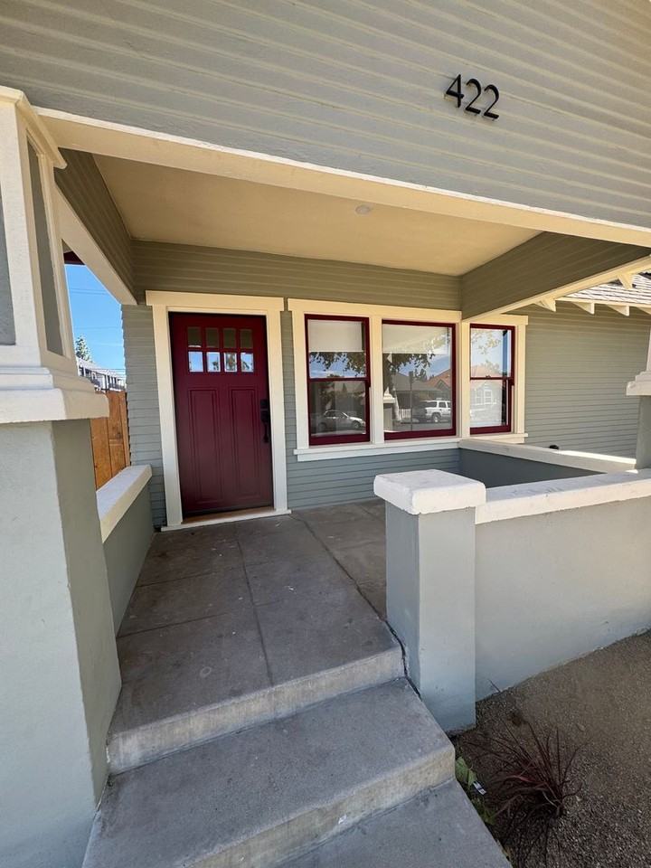 422 E Walnut - Photo 3 of 42