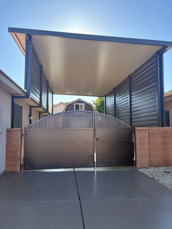 387 N 2680 W - Photo 3 of 36