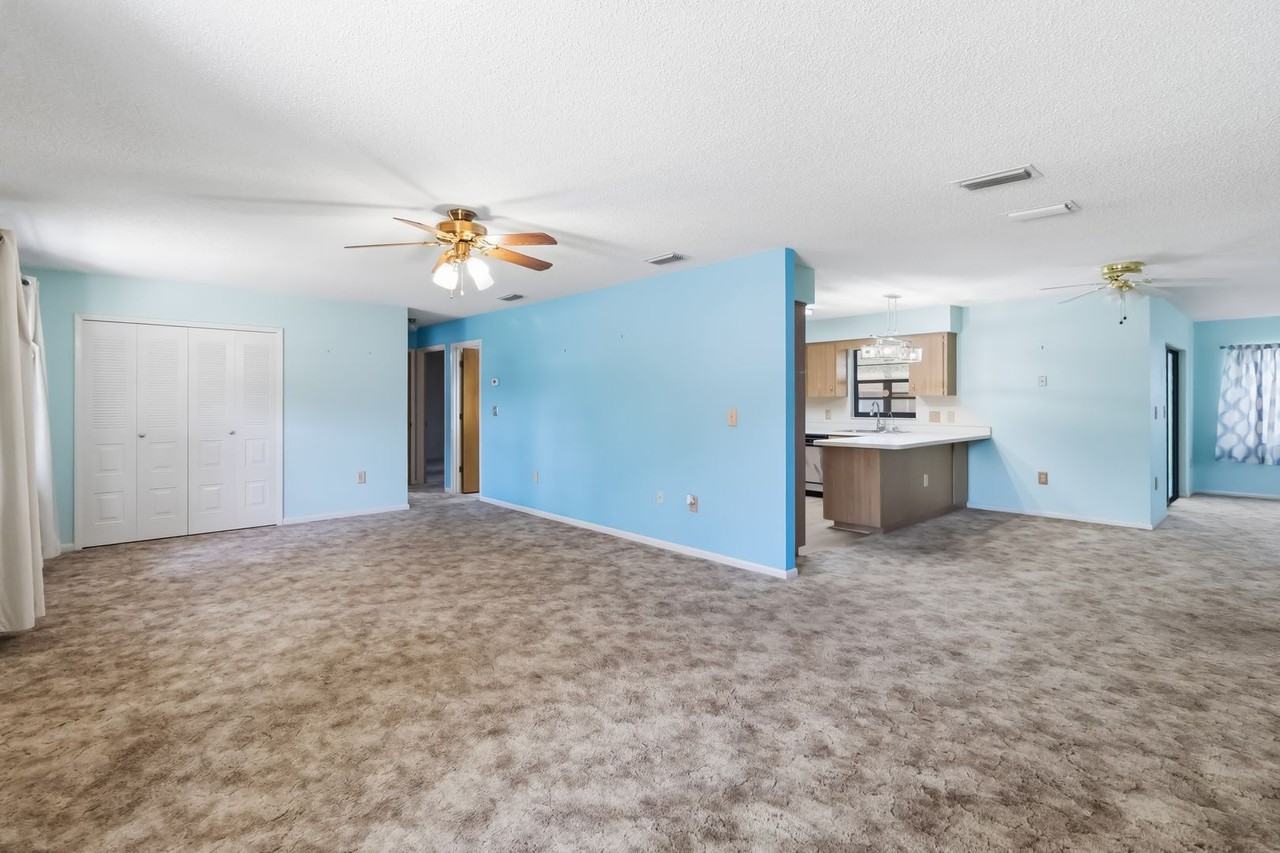 513 California Ave - Photo 4 of 30