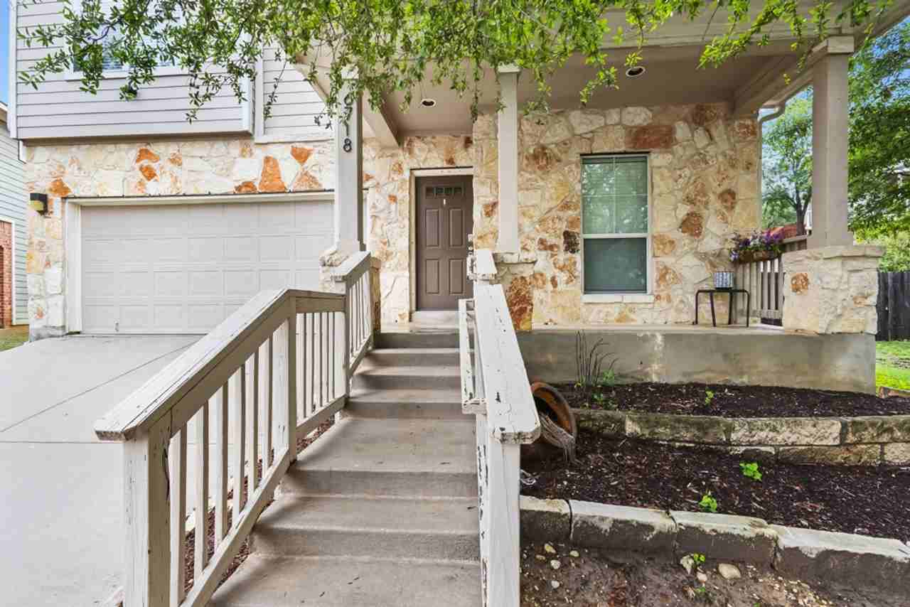 6718 Buckhorn Clf - Photo 3 of 28