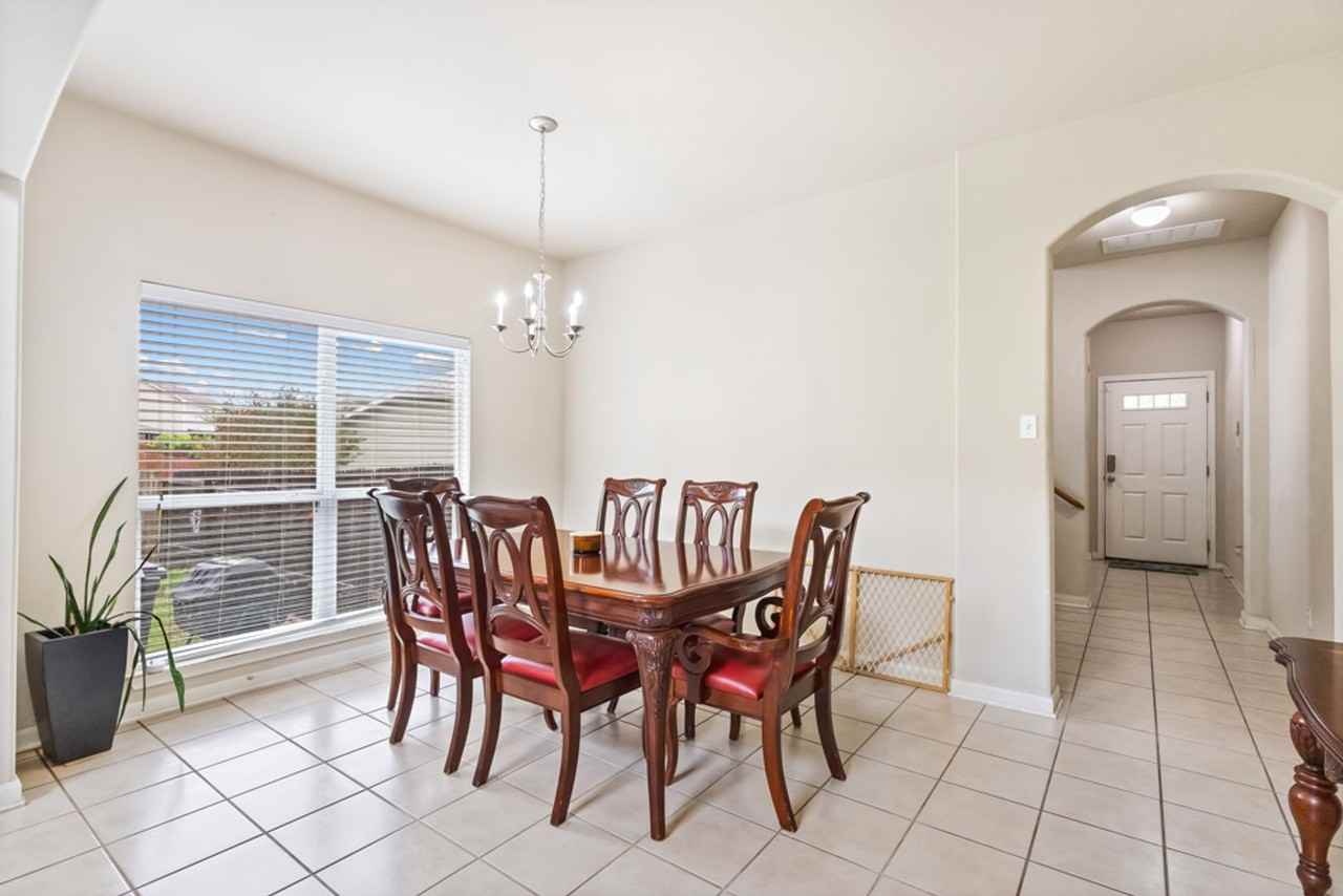 6718 Buckhorn Clf - Photo 6 of 28