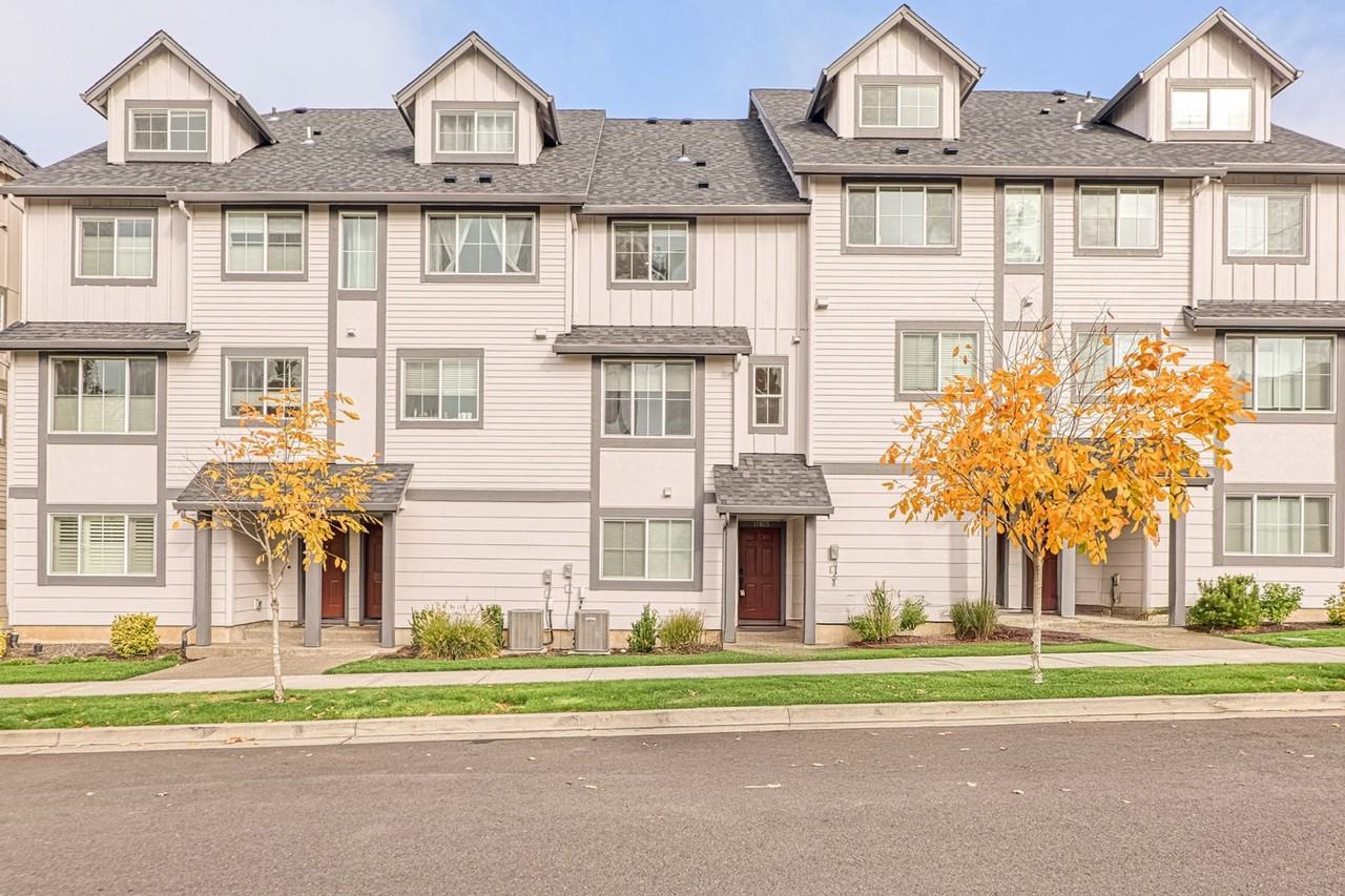 17025 Sw Friendly Ln - Photo 2 of 27