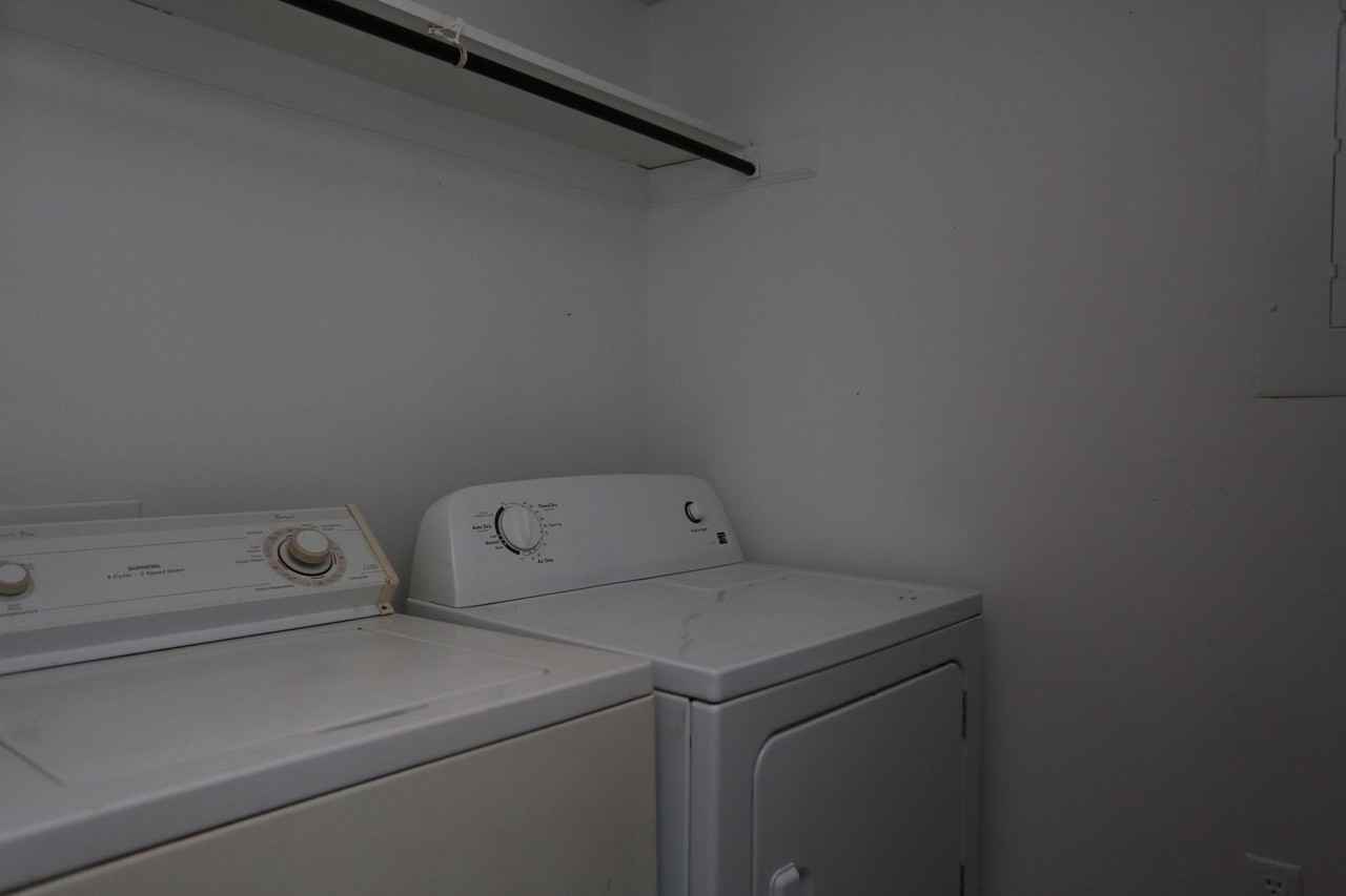 251 Knight Dr #7 - Photo 6 of 9