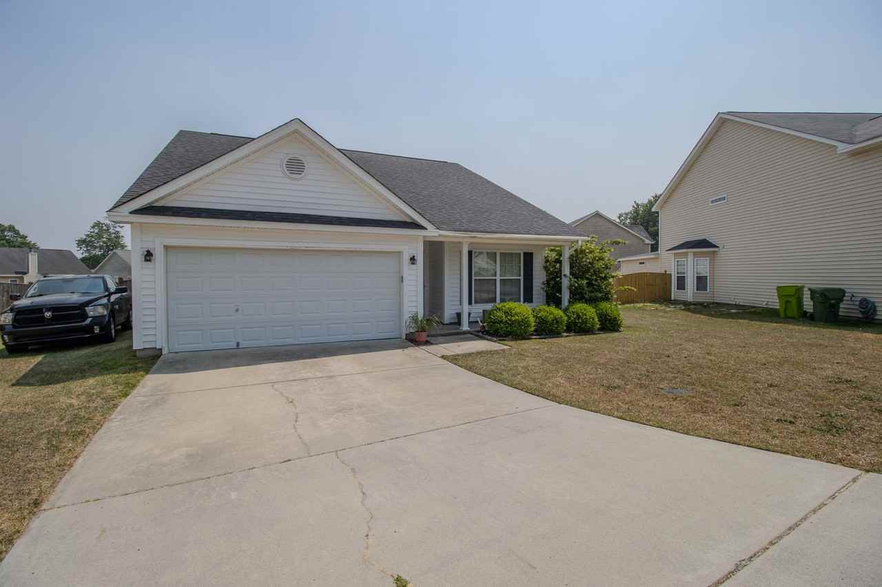 6 Reems Ct - Photo 3 of 35