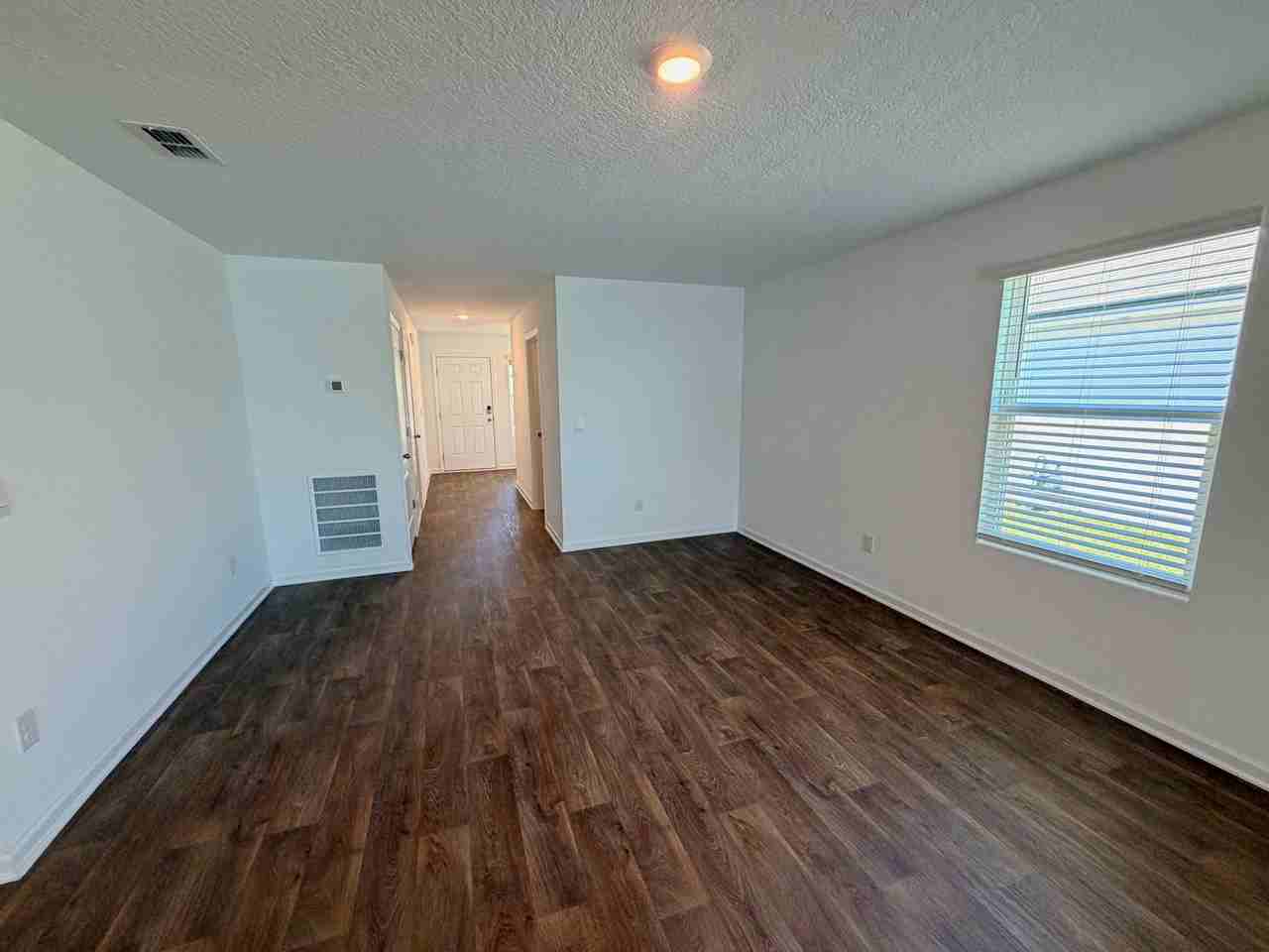 462 Ardila Cir - Photo 4 of 28