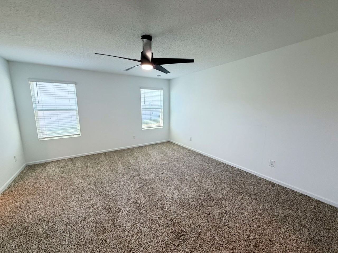 462 Ardila Cir - Photo 7 of 28