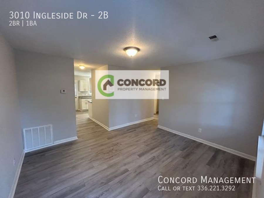 3010 Ingleside Dr #2B - Photo 4 of 16