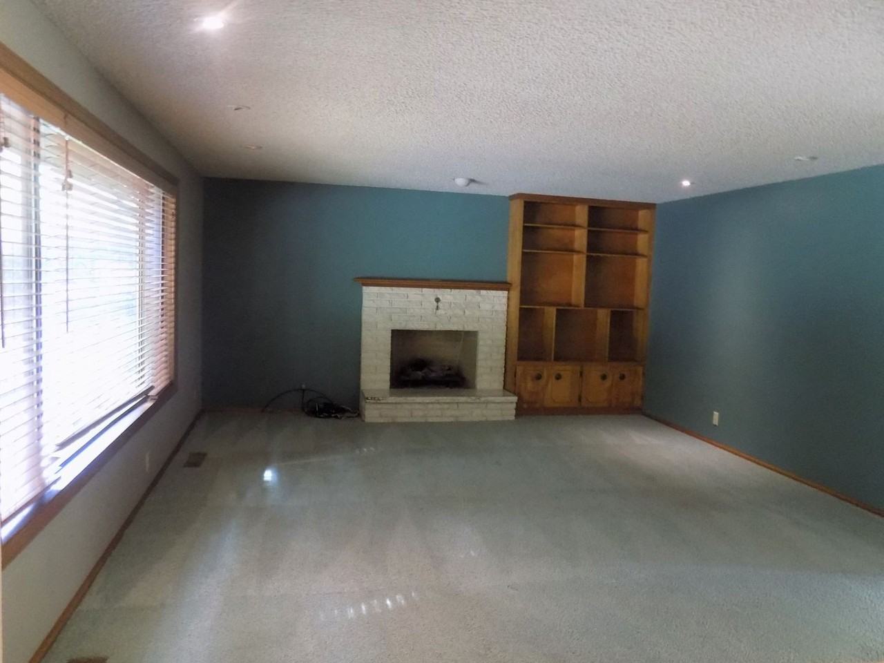 505 Mar Loop - Photo 3 of 15