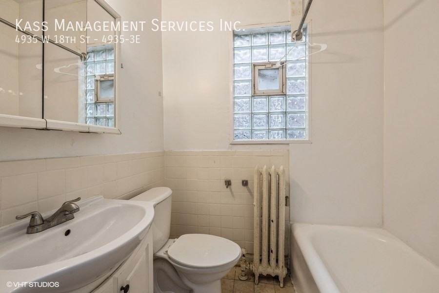 4935 W 18th St #4935-3E - Photo 6 of 7