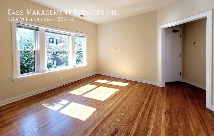 3254 W Leland Ave #3254-2 - Photo 7 of 17