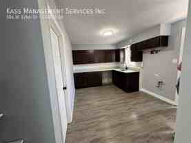 504 W 32nd St - Photo 1 of 1