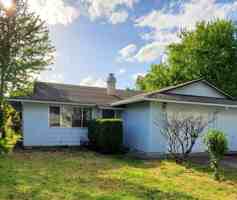 featured image of 446 S 51st Pl