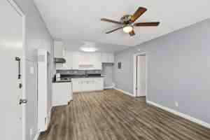 featured image of 1315 W 19th St