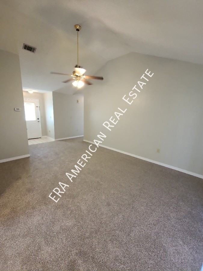 117 Oak Terrace Dr - Photo 6 of 14