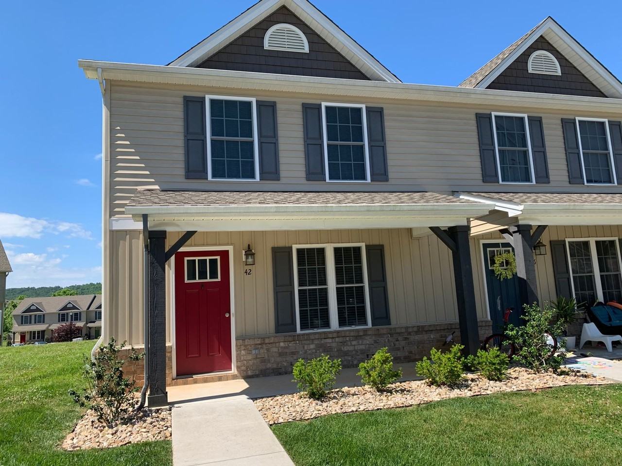 42 Squire Cir - Photo 6 of 13