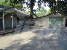 featured image of 143 W 3rd Ave