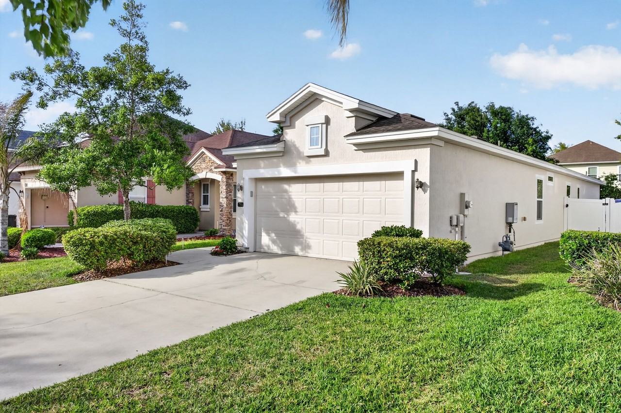 234 Taylor Ridge Ave - Photo 3 of 27