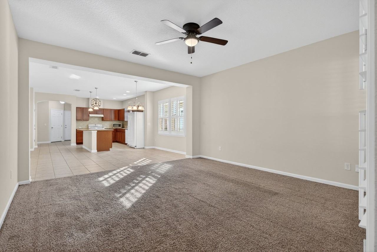 234 Taylor Ridge Ave - Photo 6 of 27