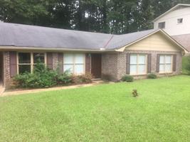 featured image of 5112 Briarcliff Dr