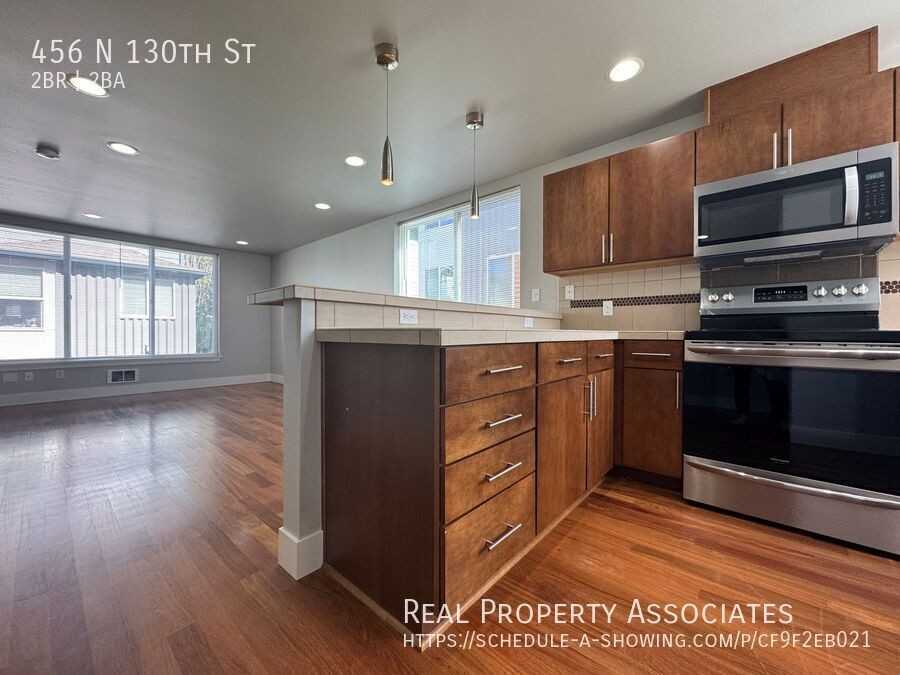 456 N 130th St - Photo 7 of 20