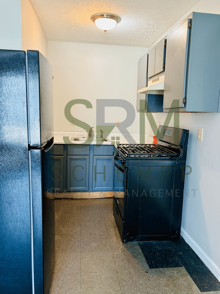 2433 Slevin St - Photo 6 of 11