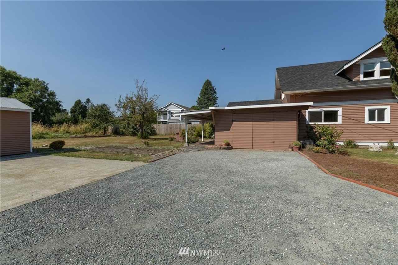 5723 3rd Ave - Photo 4 of 18