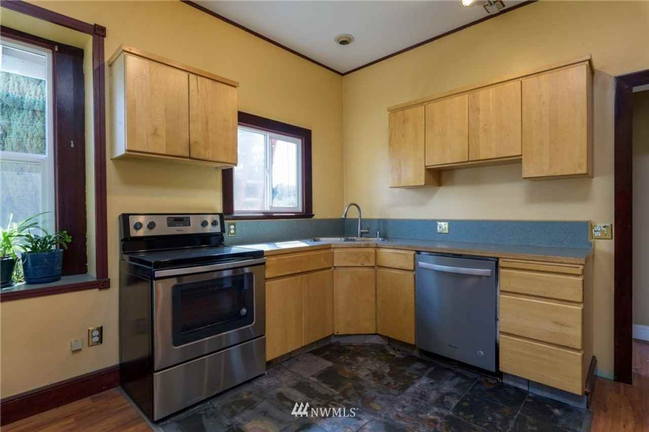 5723 3rd Ave - Photo 7 of 18