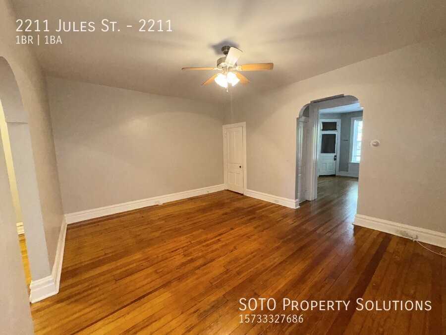 2211 Jules St #2211 - Photo 7 of 21